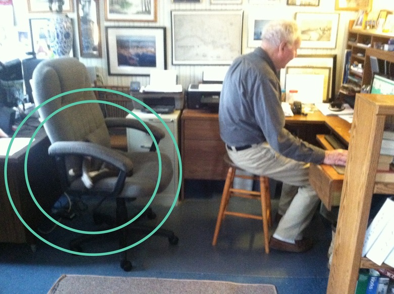 grandpa gives up seat so cat won't be mad