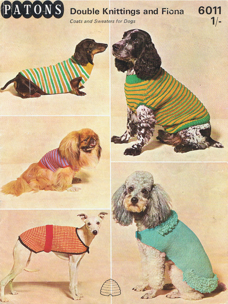 Pattern for dog coats from the 1960's