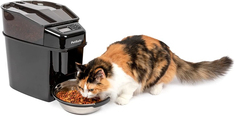 PetSafe Healthy Pet Simply Feed Programmable Dog and Cat Feeder