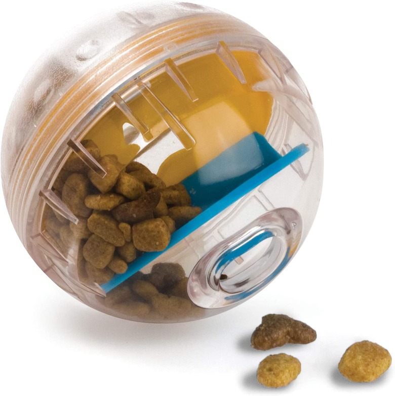 Pet Zone IQ Treat Dispenser Ball Dog Toy