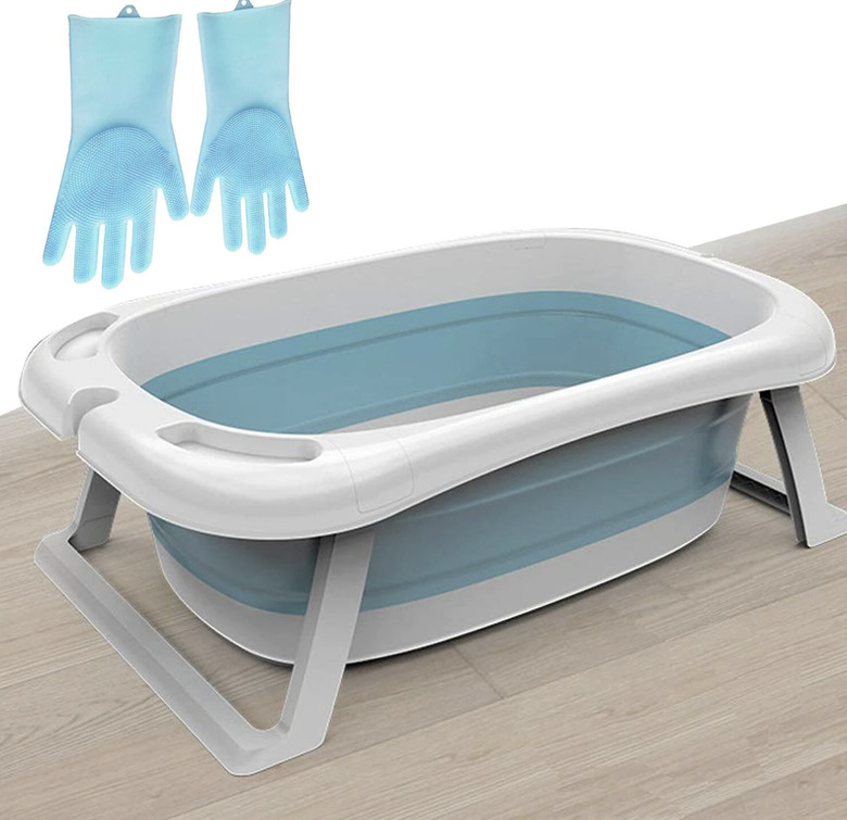 Pet Republique Elevated Foldable Pet Bathtub and Silicone Bathing Gloves