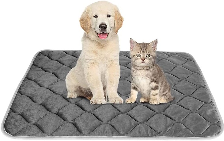 Uligota Self-Warming Pet Crate Pad