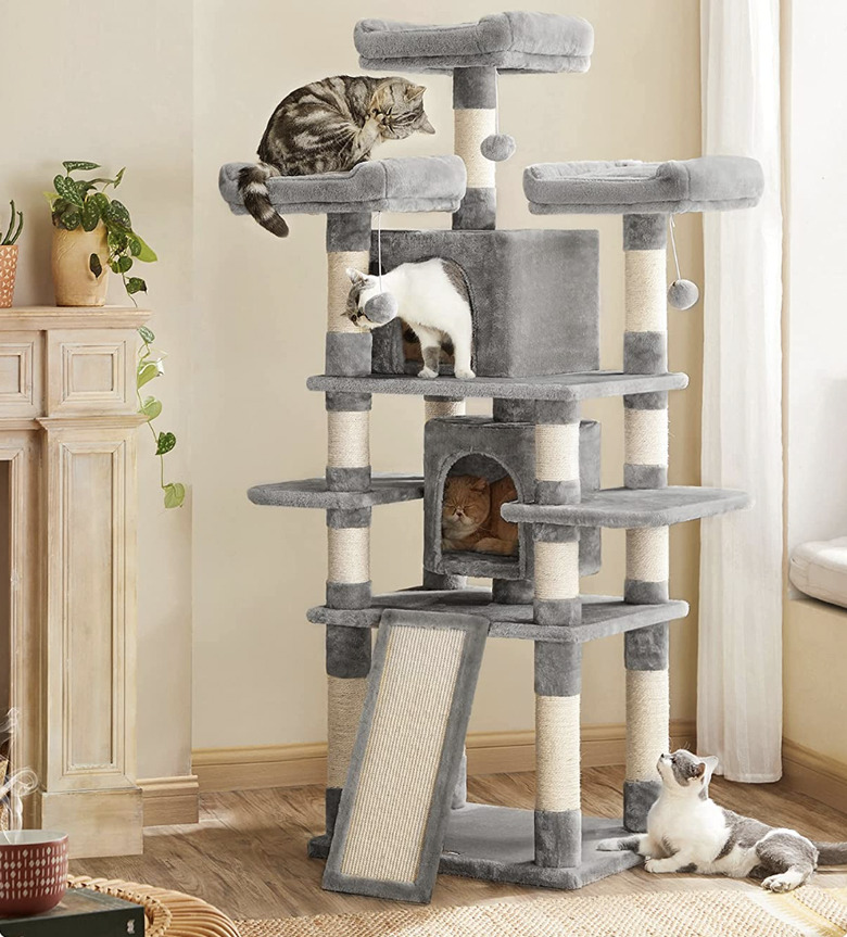 Feandrea 67-inch Multi-Level Cat Tree