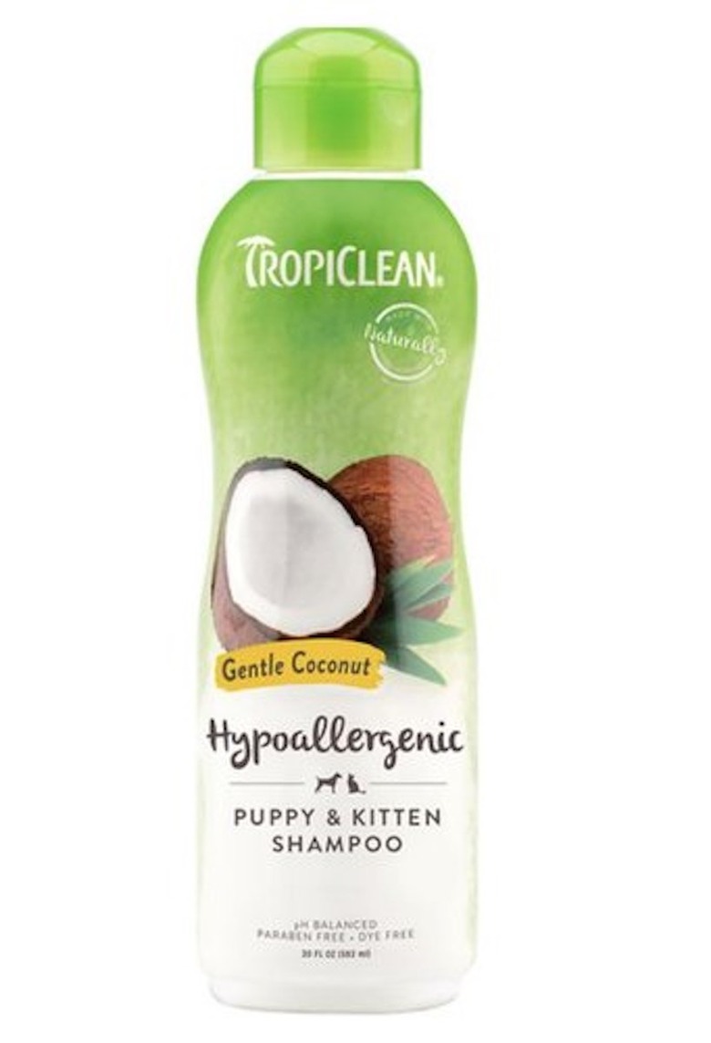 TropiClean Hypoallergenic Gentle Coconut Puppy and Kitten Shampoo