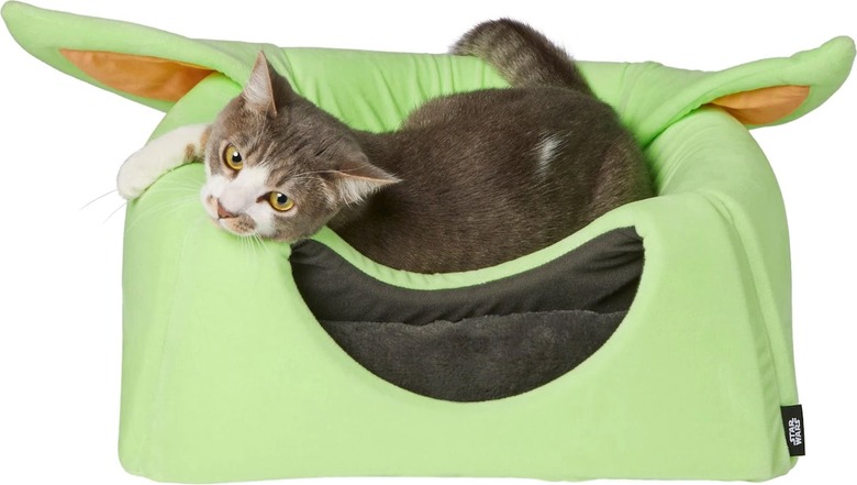 Star Wars: The Mandalorian Grogu Covered Cat Bed