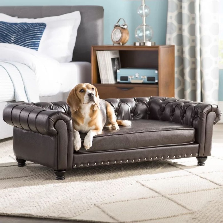 Three Posts Larock Dog Sofa