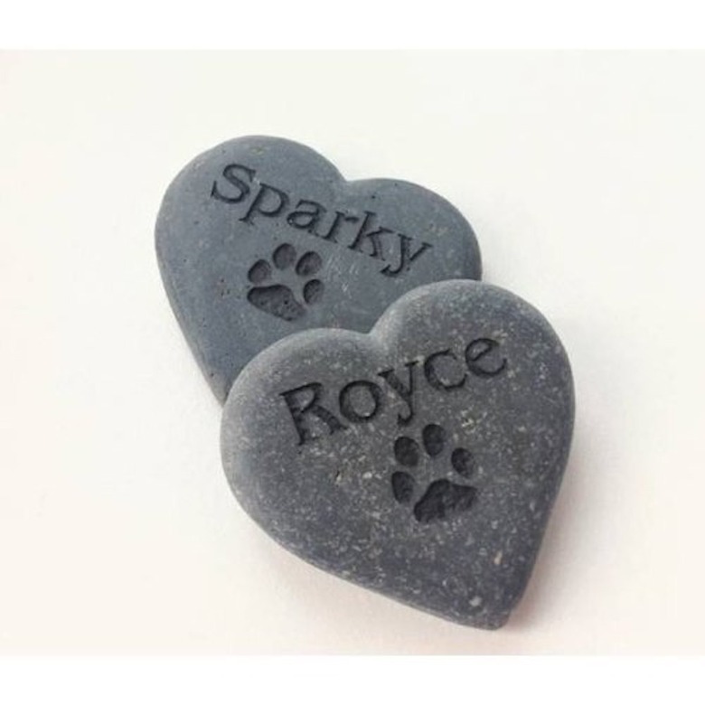 Pet Memorial Stone in Gray and Black