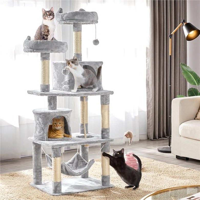 Yaheetech 62.2-in Multi-Level Cat Tree